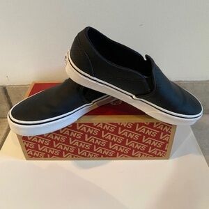 Vans Asher Black Womens Slip-On Shoe